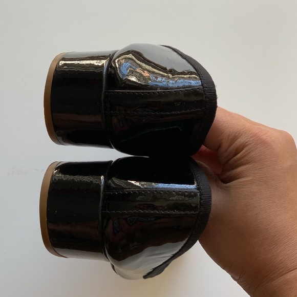 Tory Burch Chelsea Black Patent Pumps Heels sz 6M - Picture 3 of 6